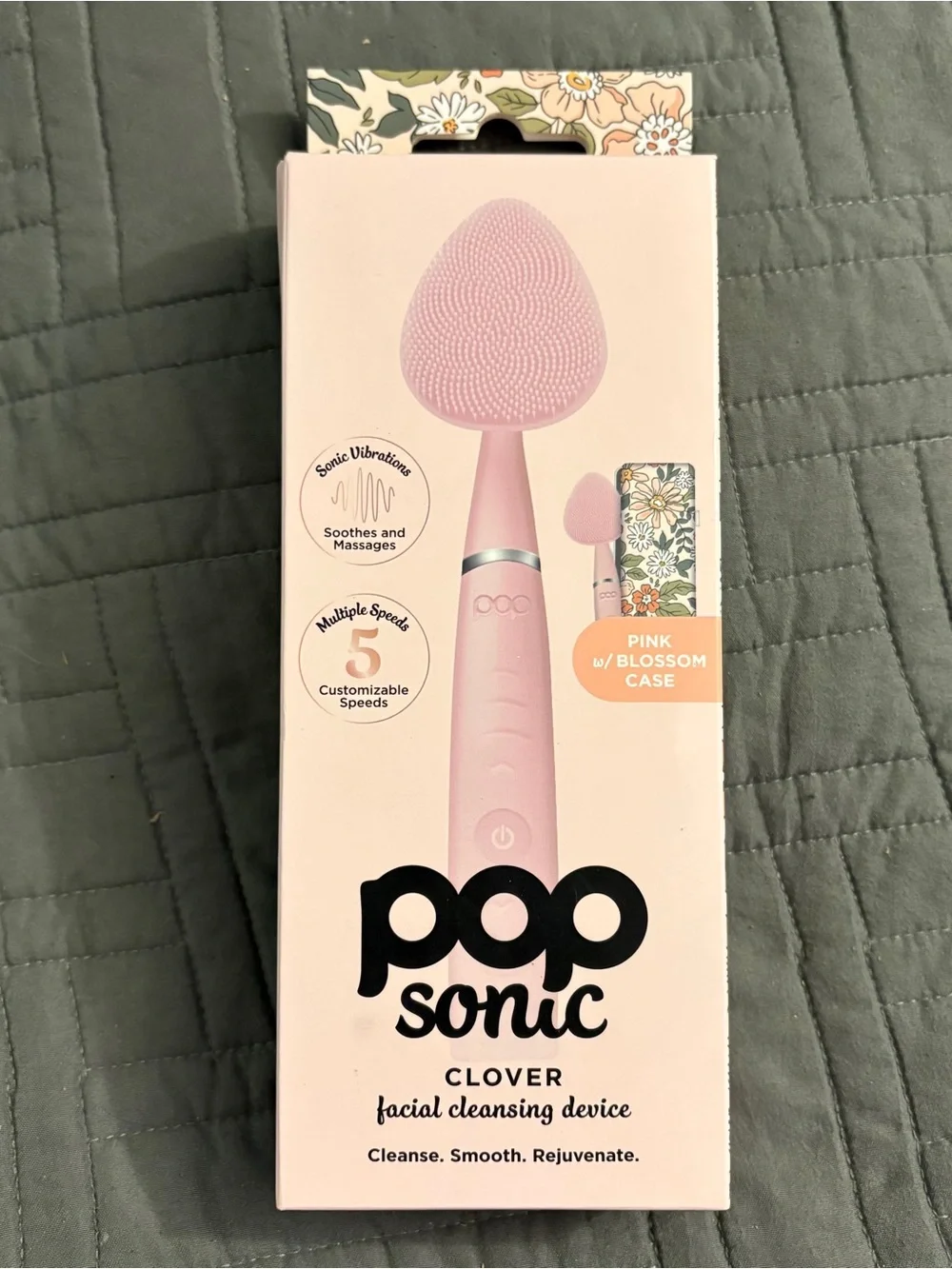 Pop Sonic Clover Facial Cleansing Device Blue W/ Marble Case
